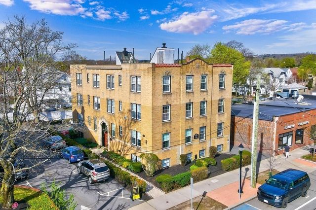 230 Mass Ave 2, Arlington, MA 02474