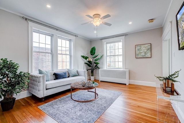 230 Mass Ave 2, Arlington, MA 02474