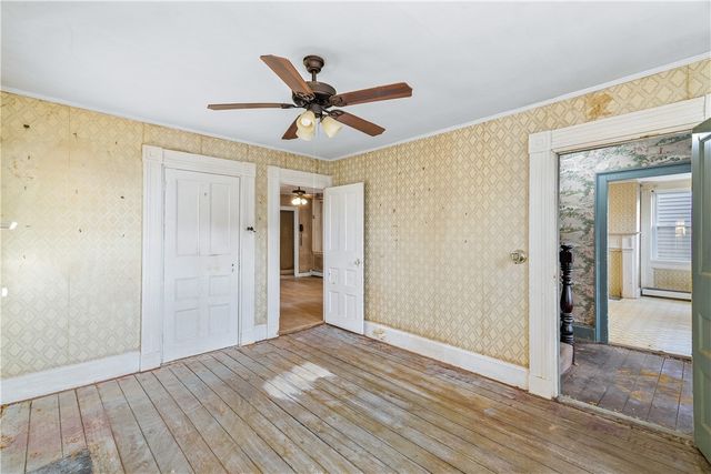 694 Hope Street, Bristol, RI 02809