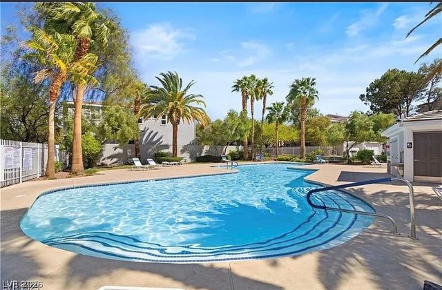 237 Kindred Point Court, Henderson, NV 89052