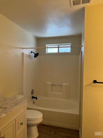 6417 Monitor Street, Bakersfield, CA 93307