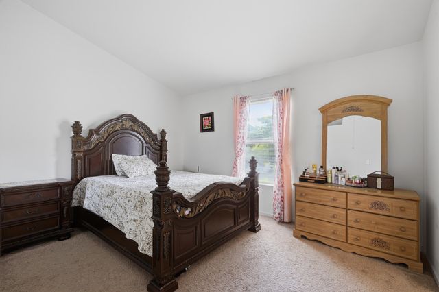38559 Nellie Lane, Westland, MI 48186