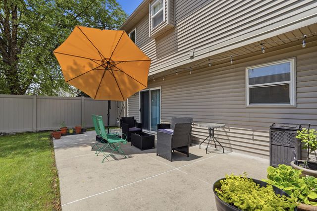 38559 Nellie Lane, Westland, MI 48186