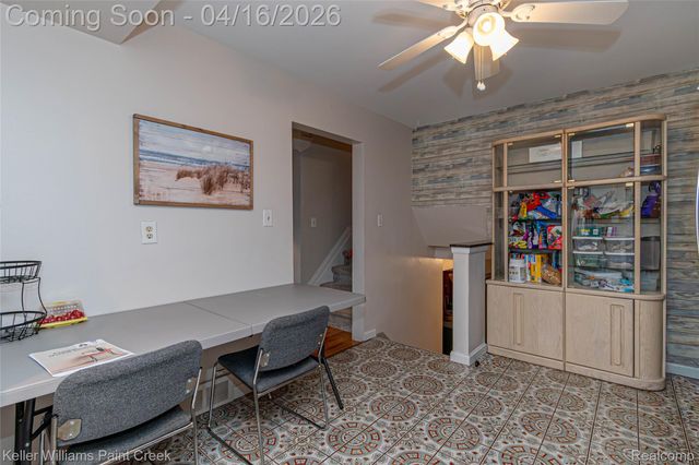 30641 Dover Avenue, Warren, MI 48088