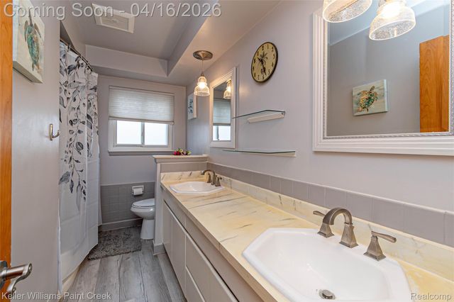 30641 Dover Avenue, Warren, MI 48088