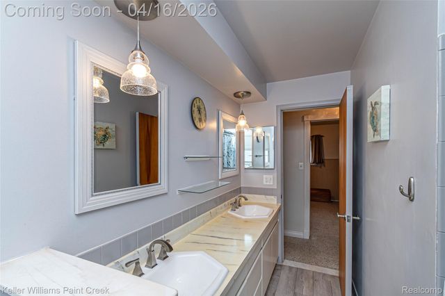 30641 Dover Avenue, Warren, MI 48088