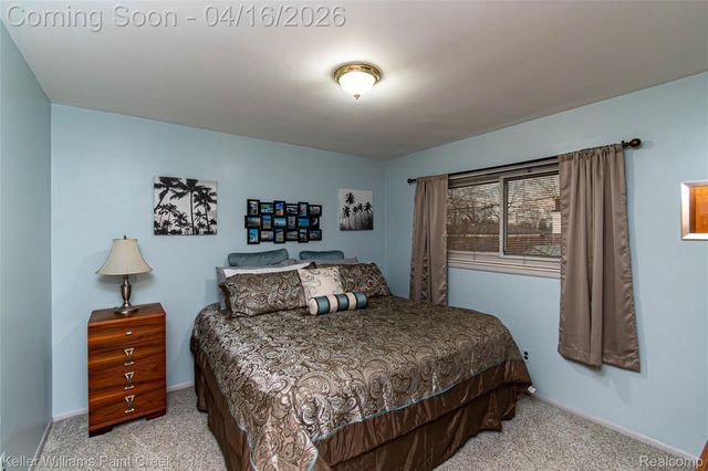 30641 Dover Avenue, Warren, MI 48088