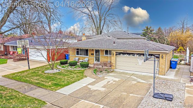 30641 Dover Avenue, Warren, MI 48088