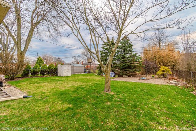 30641 Dover Avenue, Warren, MI 48088