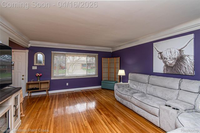 30641 Dover Avenue, Warren, MI 48088