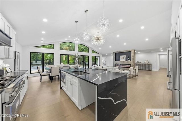 41 Pine Street, Old Bridge, NJ 08857