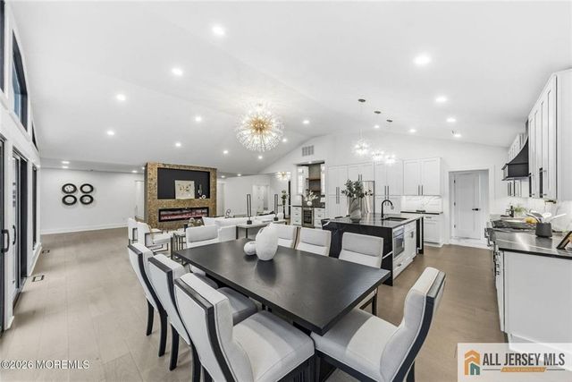 41 Pine Street, Old Bridge, NJ 08857
