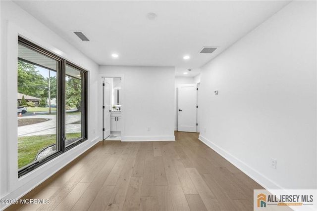 41 Pine Street, Old Bridge, NJ 08857