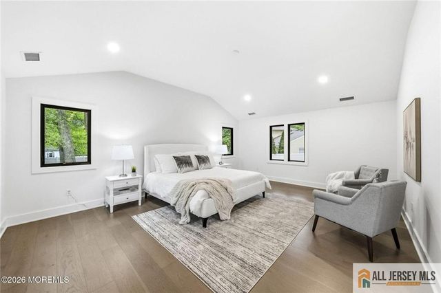 41 Pine Street, Old Bridge, NJ 08857