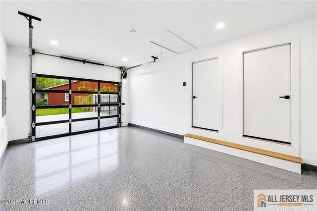 41 Pine Street, Old Bridge, NJ 08857