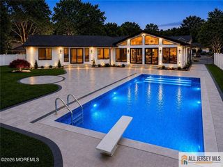 41 Pine Street, Old Bridge, NJ 08857
