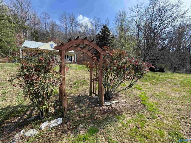 2018 County Road 140, Estillfork, AL 35745