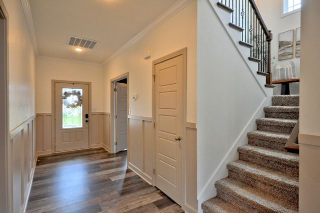 300 Bluebriar Trce, Clarksville, TN 37043