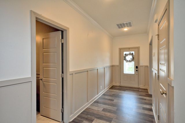 300 Bluebriar Trce, Clarksville, TN 37043