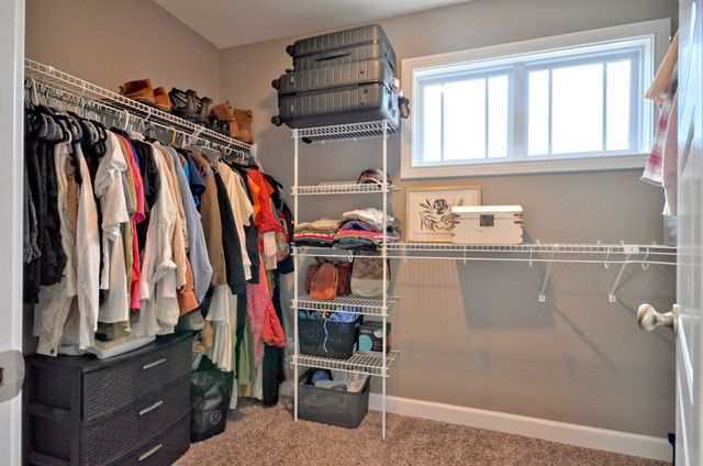 300 Bluebriar Trce, Clarksville, TN 37043
