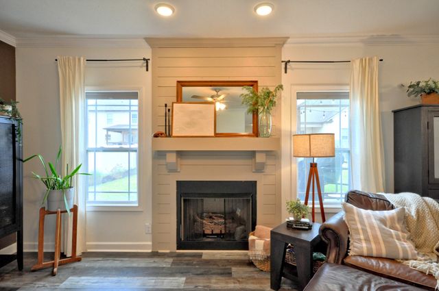 300 Bluebriar Trce, Clarksville, TN 37043