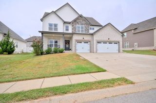 300 Bluebriar Trce, Clarksville, TN 37043