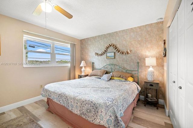 2800 Indian River Blvd R9, Vero Beach, FL 32960
