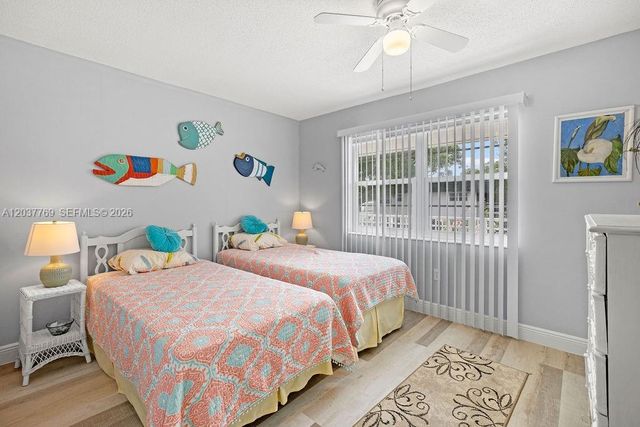 2800 Indian River Blvd R9, Vero Beach, FL 32960