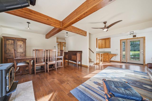 19387 Ponderosa Dr, Volcano, CA 95689