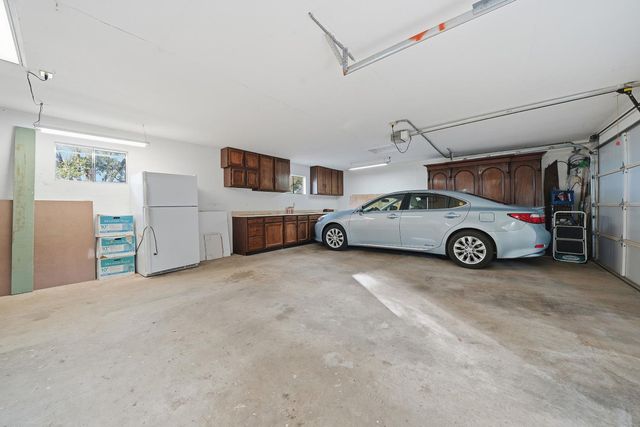 19387 Ponderosa Dr, Volcano, CA 95689