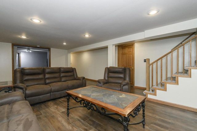 W155N5414 Balsam DRIVE, Menomonee Falls, WI 53051