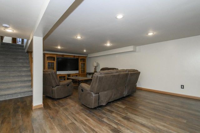 W155N5414 Balsam DRIVE, Menomonee Falls, WI 53051
