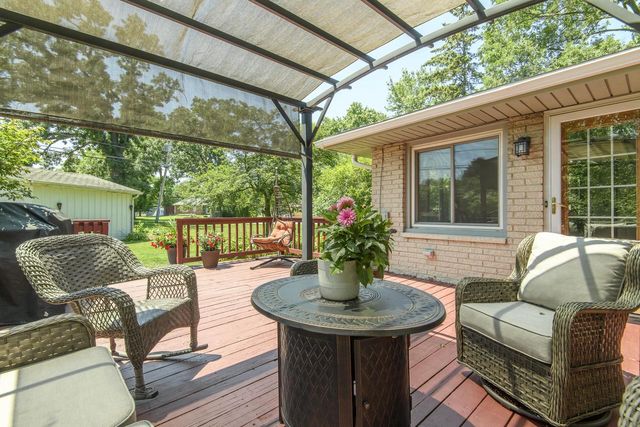 W155N5414 Balsam DRIVE, Menomonee Falls, WI 53051
