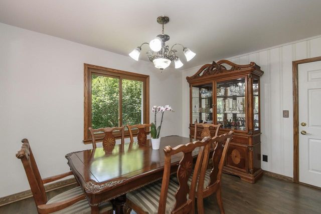 W155N5414 Balsam DRIVE, Menomonee Falls, WI 53051