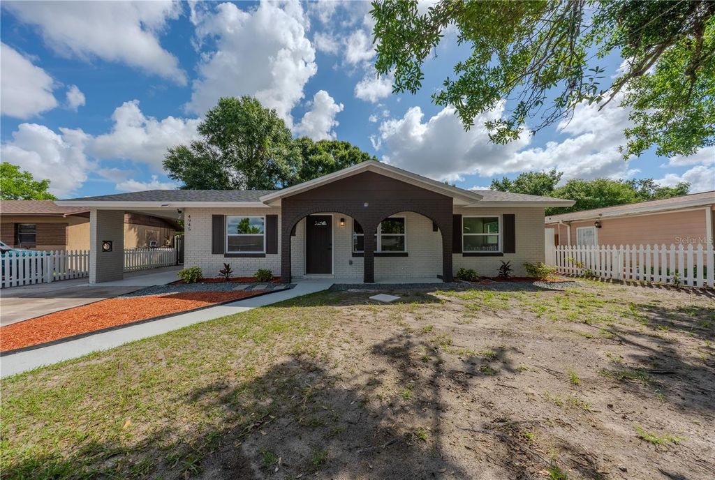 4945 LESCOT LANE, Orlando, FL 32811