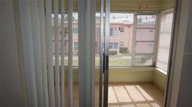 7011 PLACE DE LA PAIX 2B, South Pasadena, FL 33707