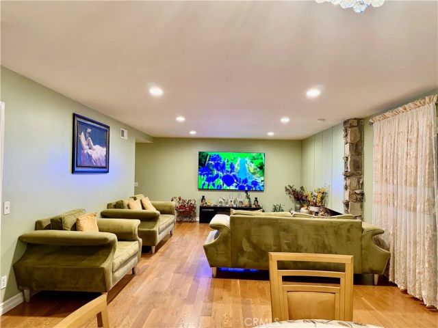 11701 Balboa, Granada Hills, CA 91344