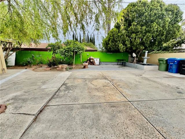 11701 Balboa Blvd, Granada Hills, CA 91344