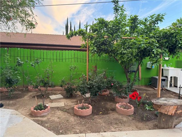 11701 Balboa Blvd, Granada Hills, CA 91344