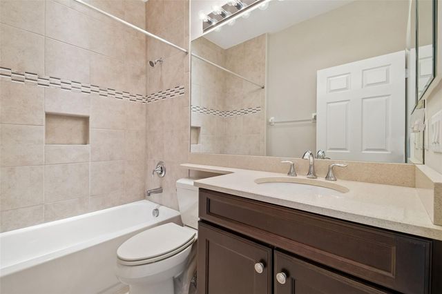 4940 MARBLE SPRINGS CIRCLE, Wimauma, FL 33598