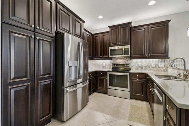 4940 MARBLE SPRINGS CIRCLE, Wimauma, FL 33598