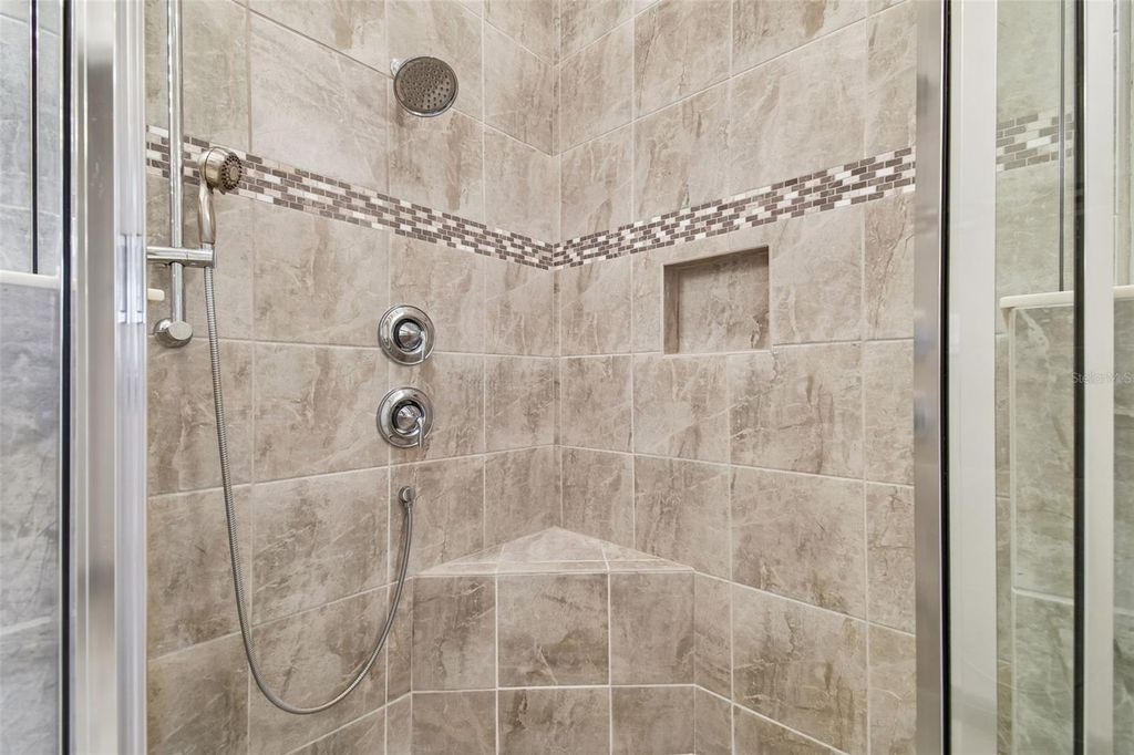 Image 26 of property listing at 4940 MARBLE SPRINGS CIRCLE, Wimauma, FL 33598