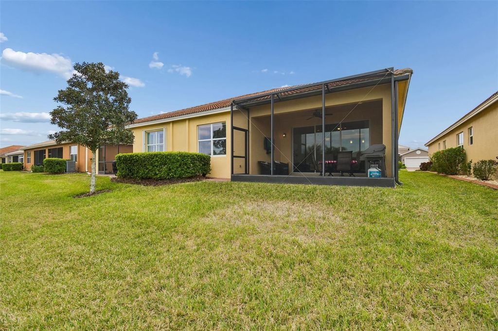 Image 36 of property listing at 4940 MARBLE SPRINGS CIRCLE, Wimauma, FL 33598