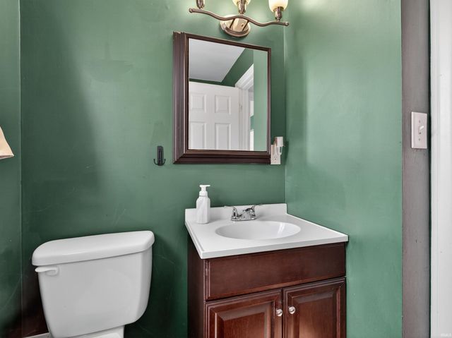 1711 Lathrop Drive, Fort Wayne, IN 46808