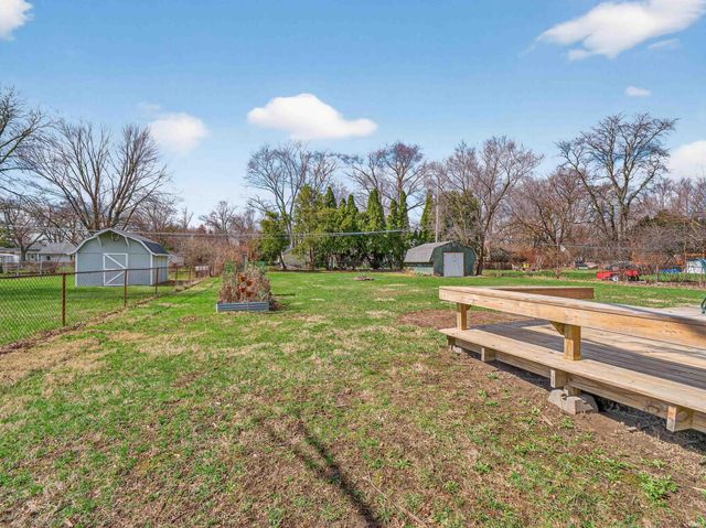 1711 Lathrop Drive, Fort Wayne, IN 46808