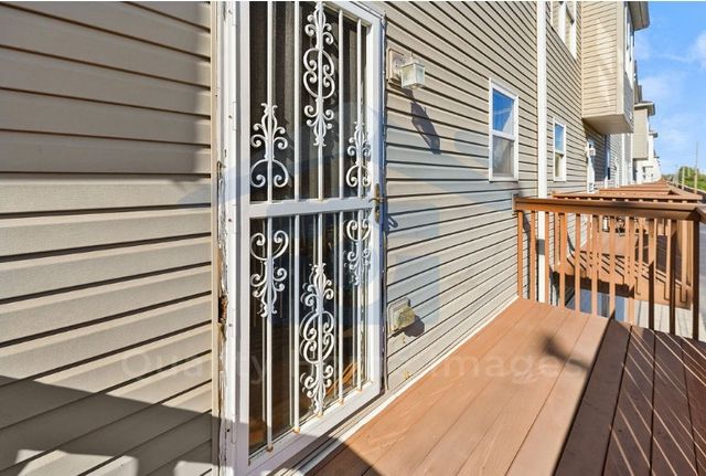 12517 Meadow Lane 5, Blue Island, IL 60406