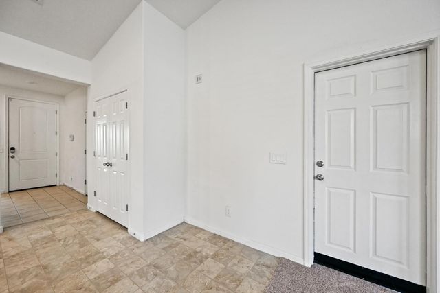 1630 E Grove Street, Phoenix, AZ 85040