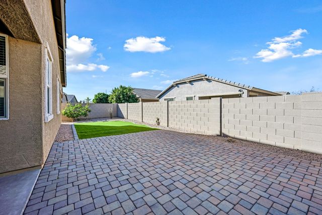 1630 E Grove Street, Phoenix, AZ 85040