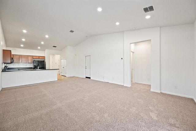 1630 E Grove Street, Phoenix, AZ 85040