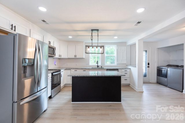 607 Old Charlotte Road SW, Concord, NC 28027
